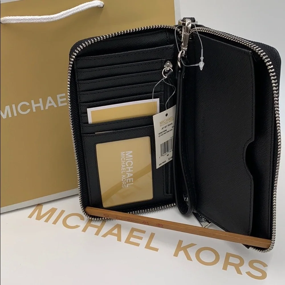 Michael Kors Jet Set Travel Phone Wallet Wristlet Black signature